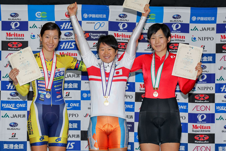 オムニアム女子　1位　梶原悠未（筑波大付属坂戸高校）207点、2位　塚越さくら（鹿屋体育大学院）204点、3位　鈴木奈央（日本競輪学校）193点