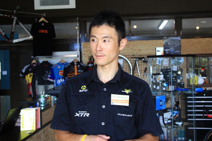 店長を務める池田さん もともと、なるしまフレンドで二戸さんとともに働いていた仲間だ。