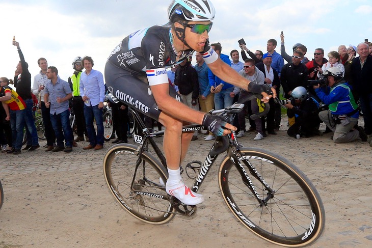 2014年のパリ〜ルーベをS-Works Roubaixに乗って制したニキ・テルプストラ（オランダ）
