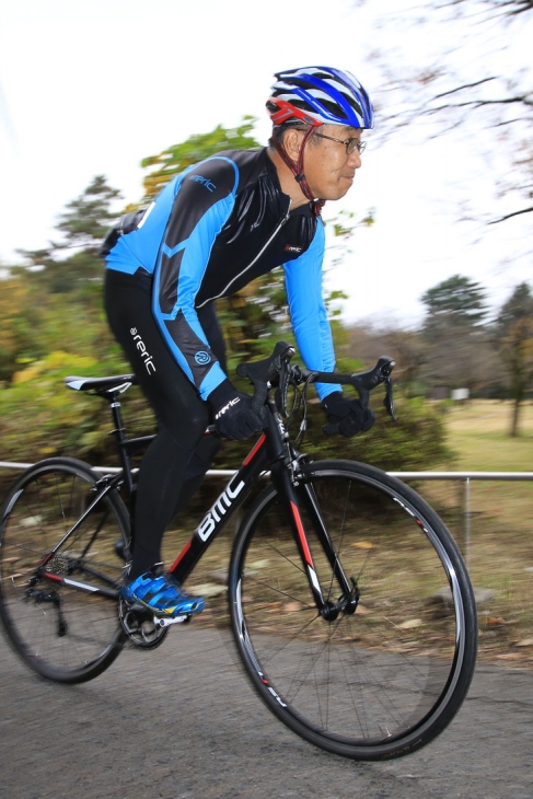 「カーボンに匹敵する振動吸収性 レースからツーリングまで幅広く楽しめるバイク」 山崎敏正(シルベストサイクル)
