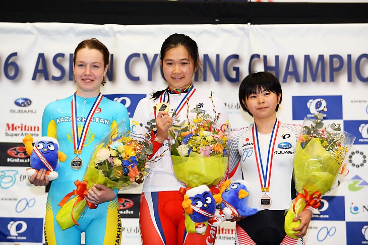 ポイントレース女子ジュニア 表彰