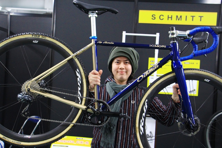 Schmittも東京サイクルデザイン専門学校の現役生によるブランドである