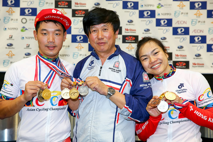 チェン・キンロは金3つと銀2つ、リー・ワイジーは金銀銅各1個獲得の香港