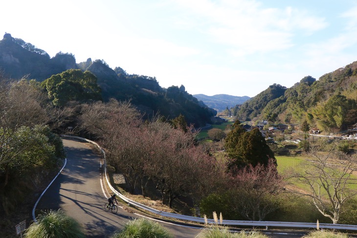 国東半島内陸部は無数の峠路が続く場所。交通量も少なく走りやすい