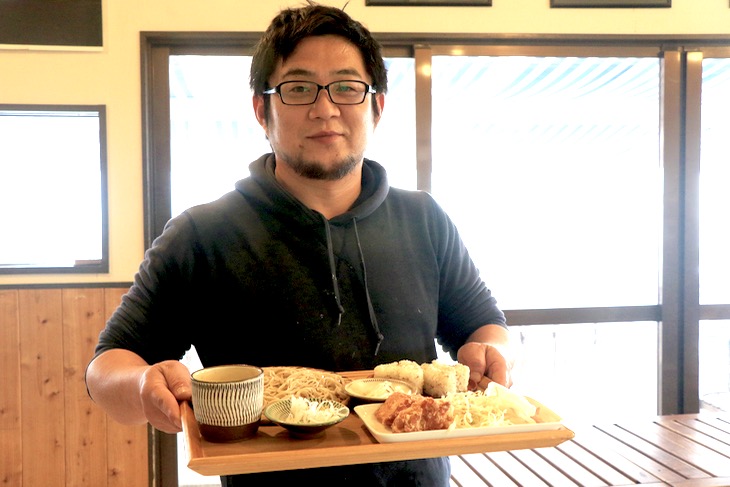 蕎麦や採りたてのマテ貝を頂いた蕎麦カフェ「SOBA CAFE ゆうひ」のご主人