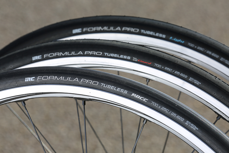 初のフルモデルチェンジを果たしたIRC Formula PRO TUBELESSシリーズ