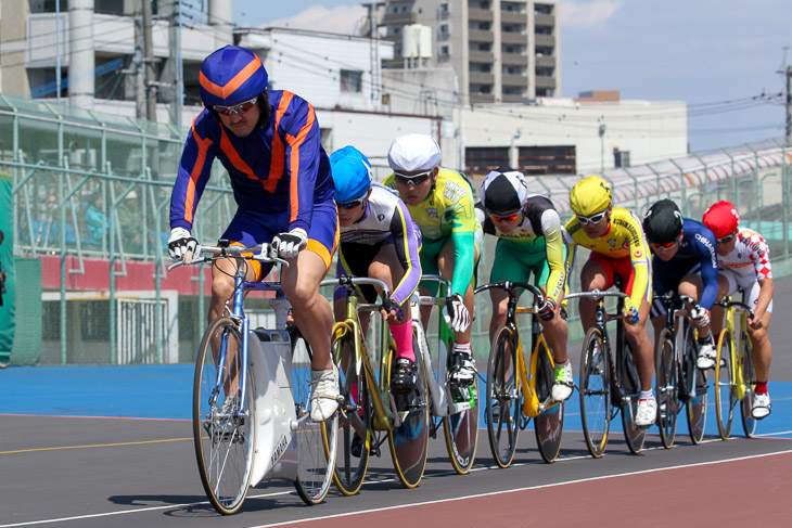 男子ケイリン決勝　中川誠一郎プロがペーサーに