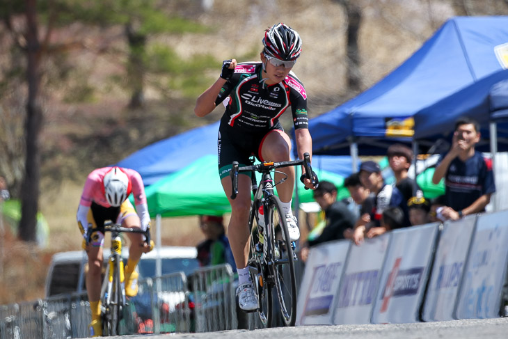 F 吉川美穂(Live GARDEN BICI STELLE)が優勝