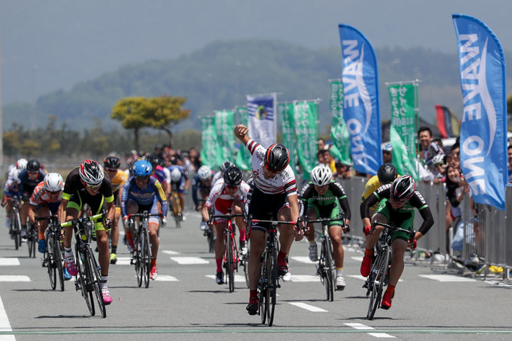 E2 片山弘基(VC Fukuoka)が優勝