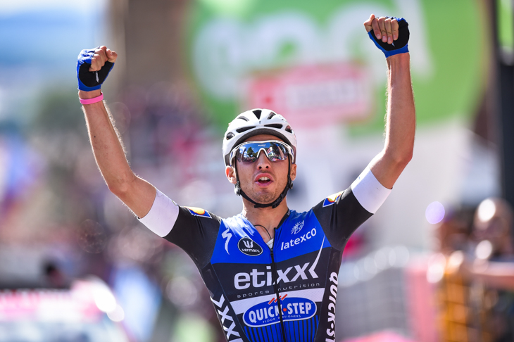 独走勝利を飾ったジャンルーカ・ブランビッラ(イタリア、エティックス・クイックステップ)