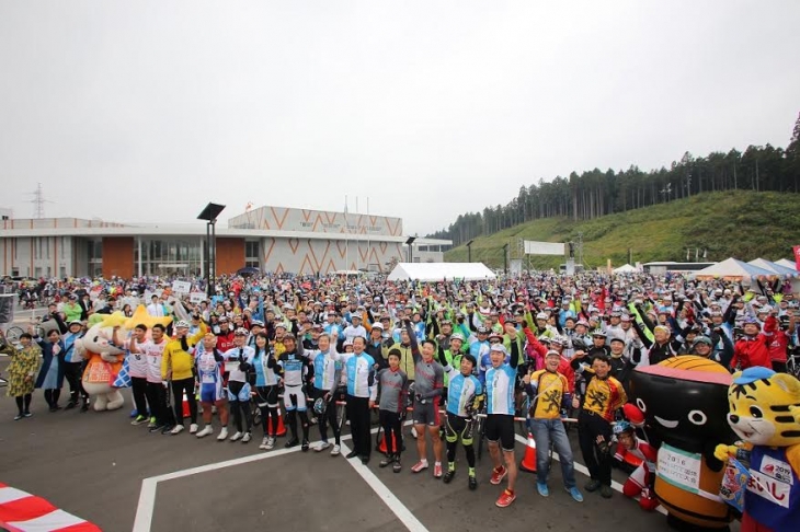 全国から約1250名のサイクリストが集まるツール・ド・三陸