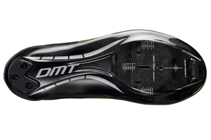 DMT R1 フィット感を追求した新型フラッグシップロードシューズ