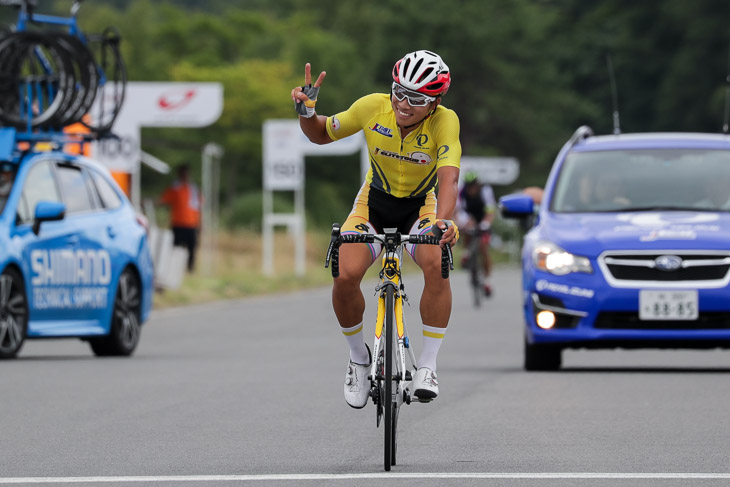 E1　岡篤志（弱虫ペダルサイクリングチーム）が2日連続優勝