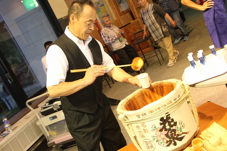 幻の銘酒花泉が飲み放題