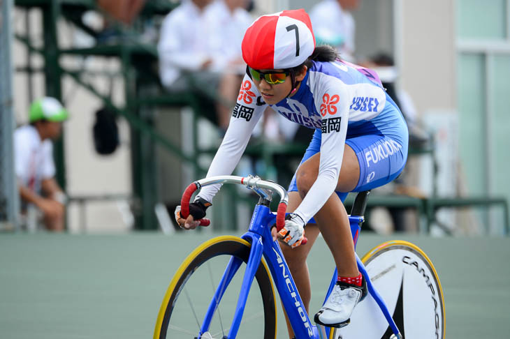 女子ポイントレース レース後半を単独で逃げてポイントを重ねた池上あかり(祐誠)が優勝