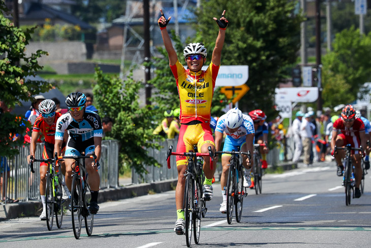 E2　奥山太郎（エルドラード・エスペランサ）が優勝