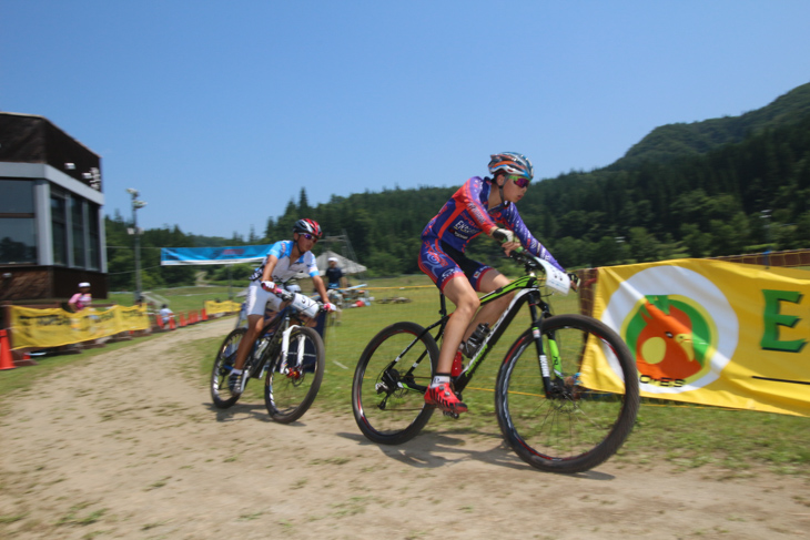 男子ユース(12-13)は鈴木皓士(山梨県 ProRide)を交わした村上裕二郎(愛媛県 こけむしろ)が優勝