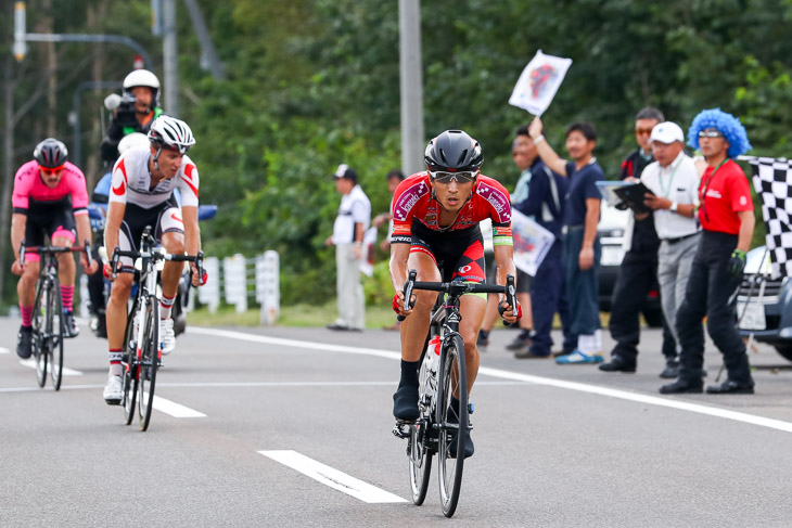 第2ステージ 35.5km地点KOMは増田成幸(宇都宮ブリッツェン)が先頭通過