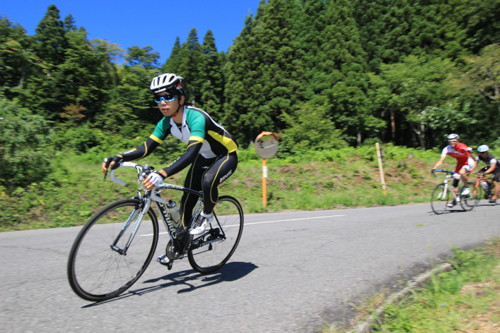 信越五高原ロングライドは登りが多い分、下りも多い