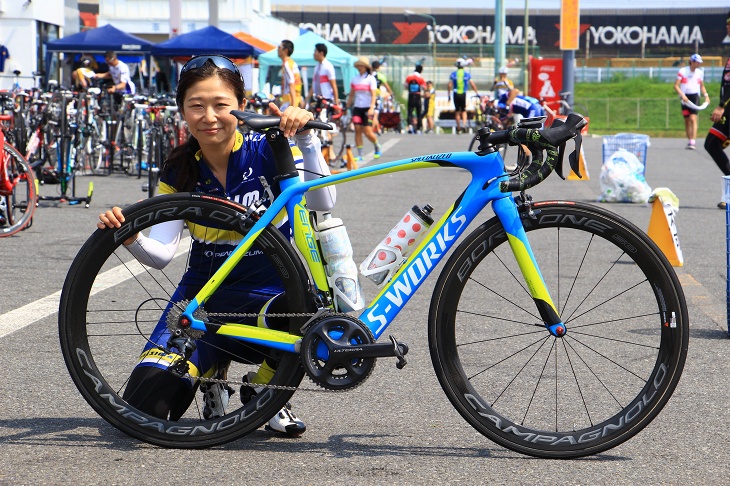 山崎恵理子さん （なるしまフレンドMAX）スペシャライズド S-works Venge