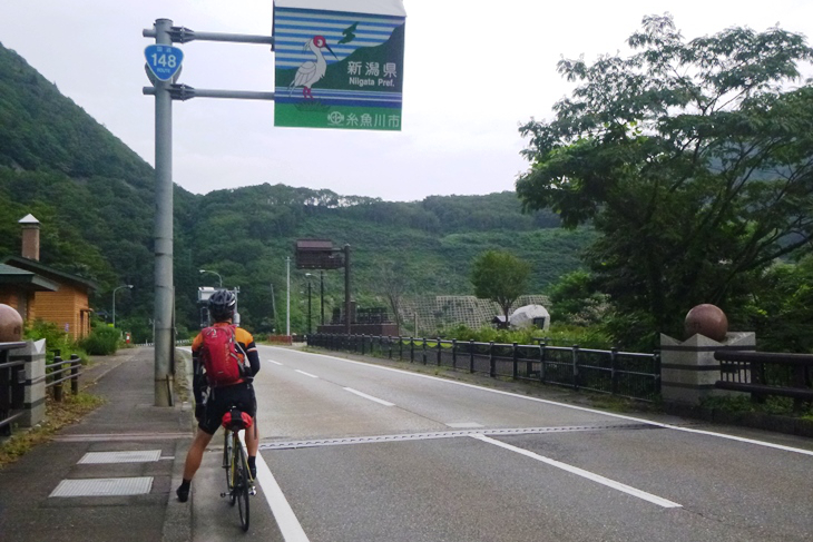 まもなく新潟県の県境が現れました！