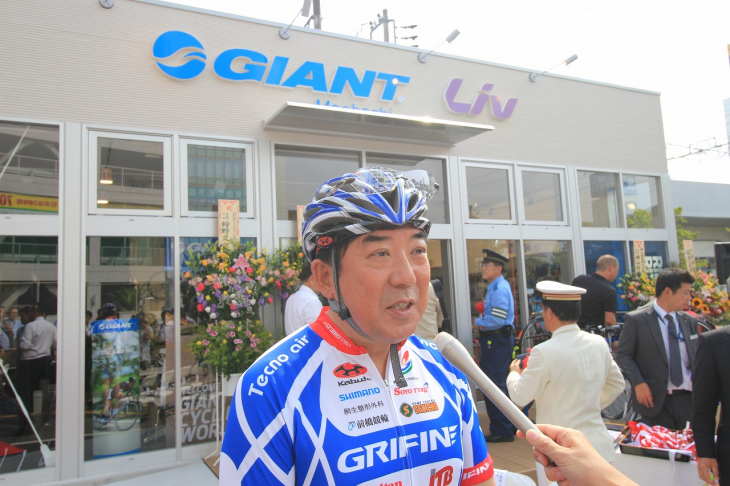群馬グリフィンのジャージが素敵!山本龍市長