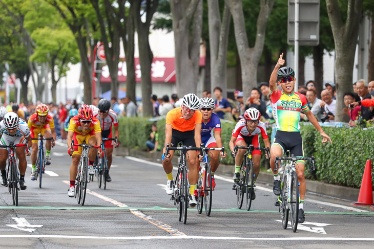E2 関拓真(フィッツ)が優勝
