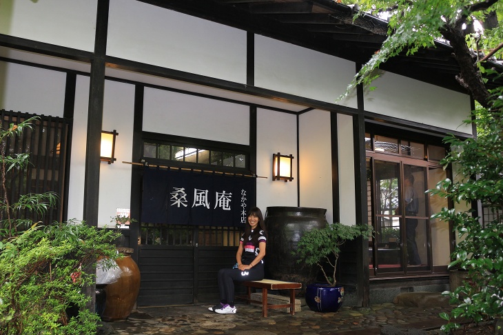 桑風庵の入口。混み合うのでお早めに!