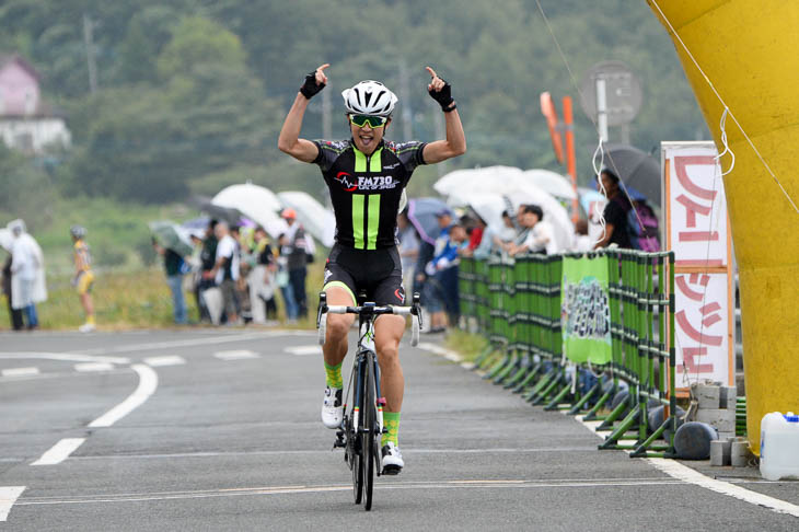 市民レーサーB優勝 藤川凌(FM730)