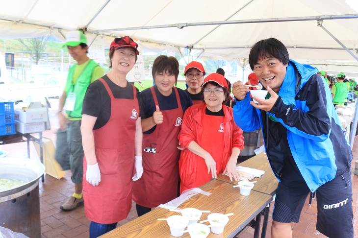 女川エイドステーションのサンマつみれ汁は毎年大人気