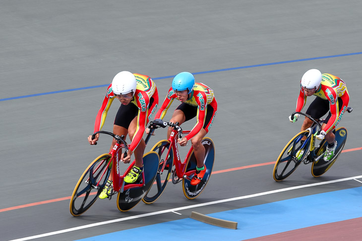 男子チームスプリント予選 3位 福井県(寺崎、岸田、脇本)1分03秒831 大会新