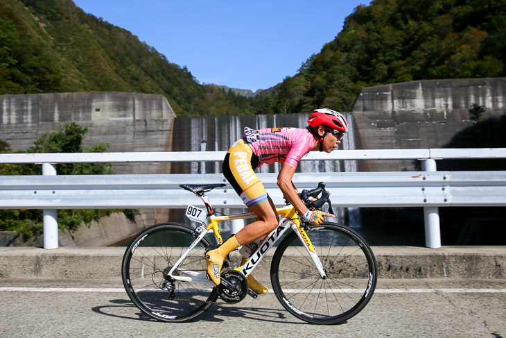 Fクラスタ　唐見実世子（弱虫ペダルサイクリングチーム）が優勝