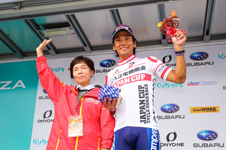 アジアンライダー賞を獲得した新城幸也(ランプレ・メリダ)