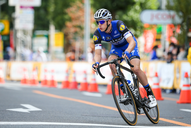 タイムトライアルで勝利したペトル・ヴァコッチ(チェコ、エティックス・クイックステップ)