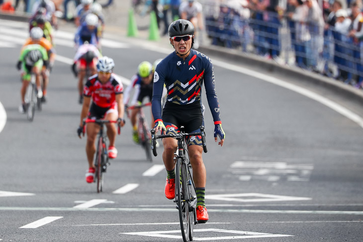 E1クラスタ　齋藤駿輔（voyAge cycling team）が優勝