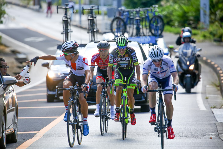 チャンピオン 193km地点、いよいよ勝負どころの羽地ダムへの上りが始まる