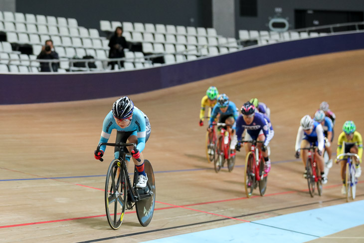 女子オムニアム　スクラッチ　梶原悠未（筑波大学）が1位