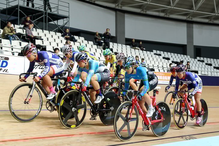 女子オムニアム エリミネイション 1位は梶原悠未(筑波大学)