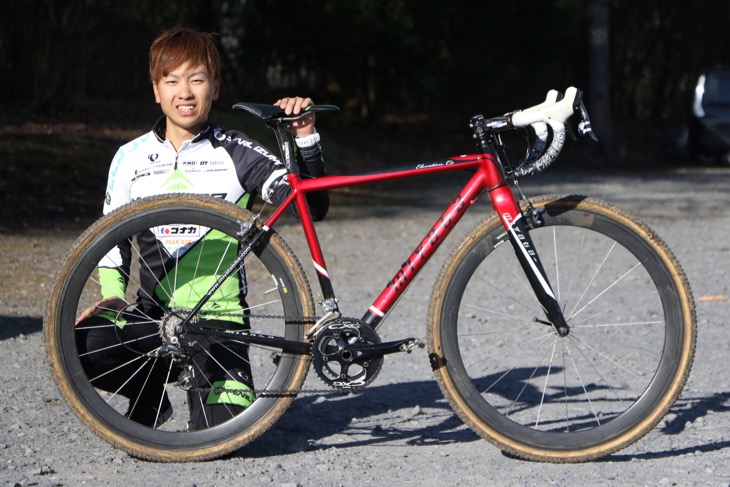 竹内遼(MIYATA-MERIDA BIKING TEAMのミヤタ The Elevation CX