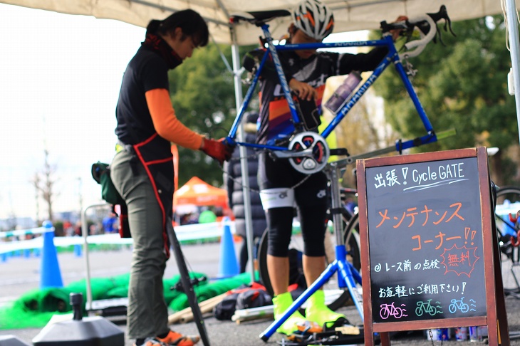 サイクルゲート多摩川がメンテナンスブースに出張中