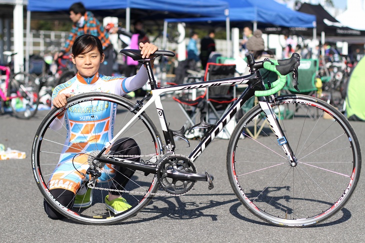 船橋 星来さん（スミタエイダイパールイズミラバネロ）スコット　アディクト