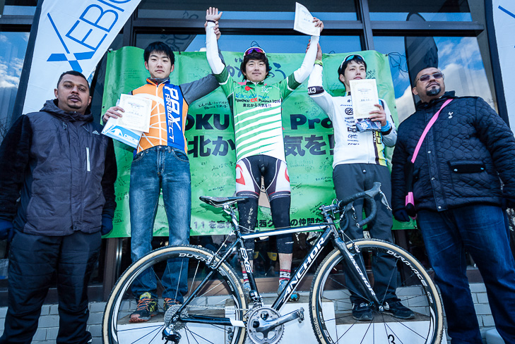 C1表彰 優勝は鈴木龍(ブリヂストンアンカー)
