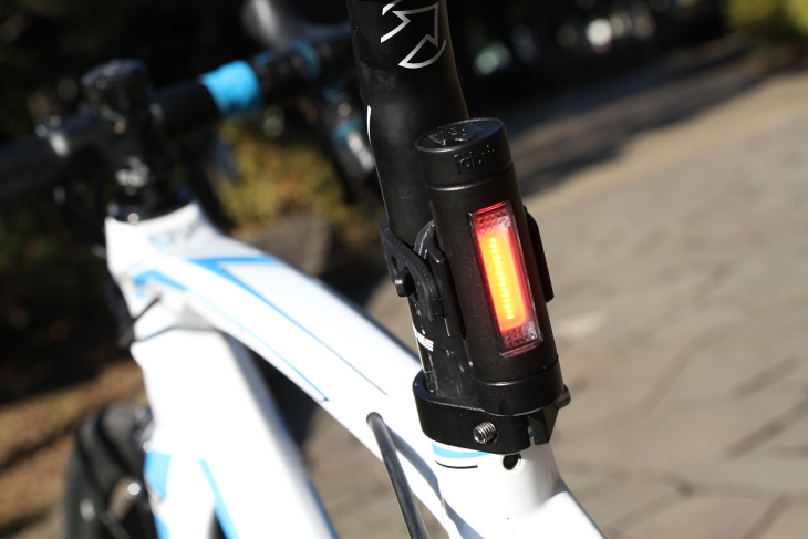 ファブリック 30Lumens(リア)