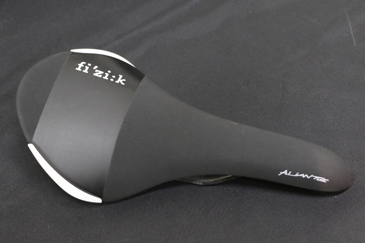 フィジーク ALIANTE R1 CARBON Regular(ディメンションデータ)
