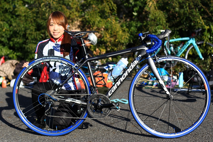うみさん(メイドさん学科自転車部)のキャノンデール SUPER SIX EVO