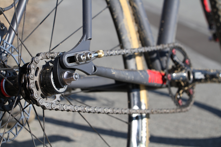 何も考えなくてもよくなるシングルスピードは純粋に自転車が楽しめるという