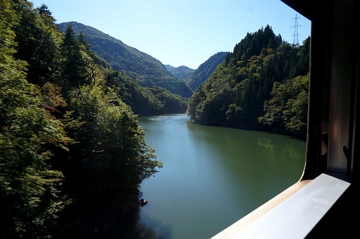 わざわざ乗る価値が絶対にあります!この景色は乗らないと見れませんから(笑)
