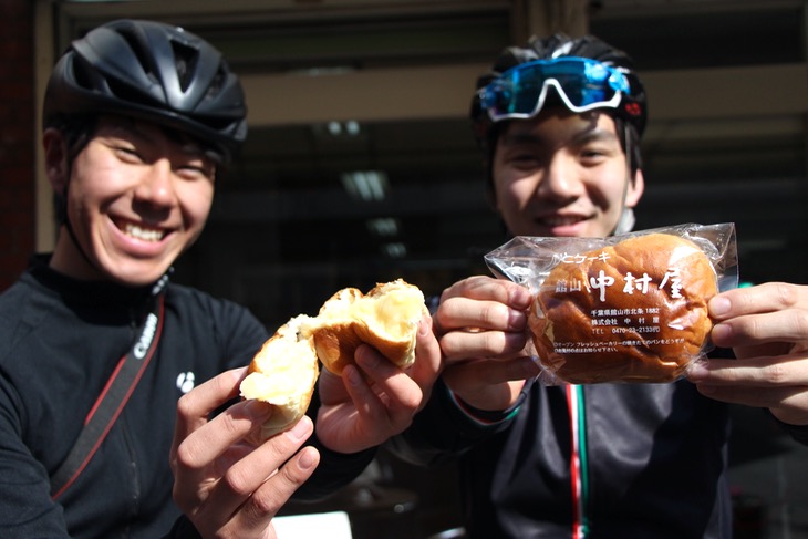 館山中村屋のクリームパンはモチモチの記事とあっさりした甘さが印象的な館山市民に大人気のパン