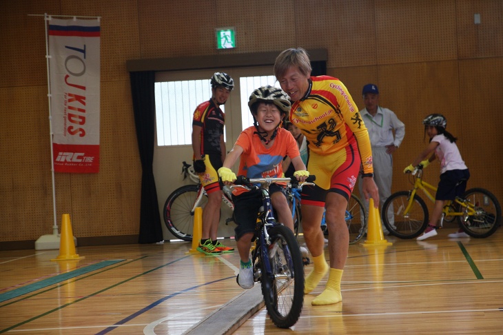 楽しみながら自転車の安全な乗り方を学ぶことが出来る