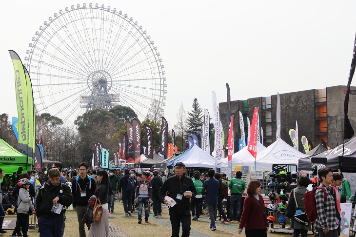 多くの来場者が集まったサイクルモードライドOSAKA